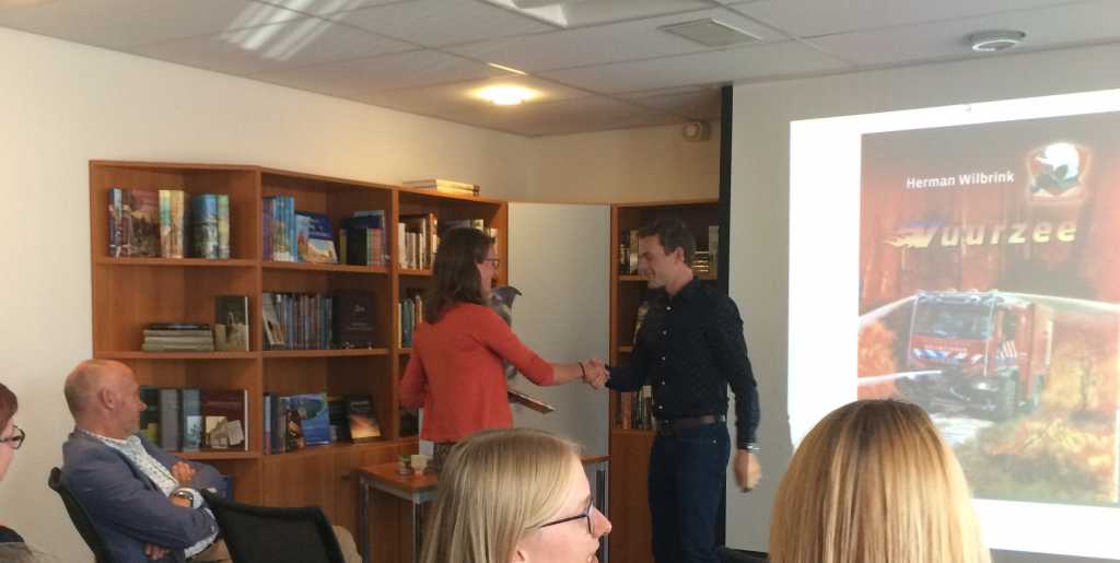 Overhandiging Den Hertog